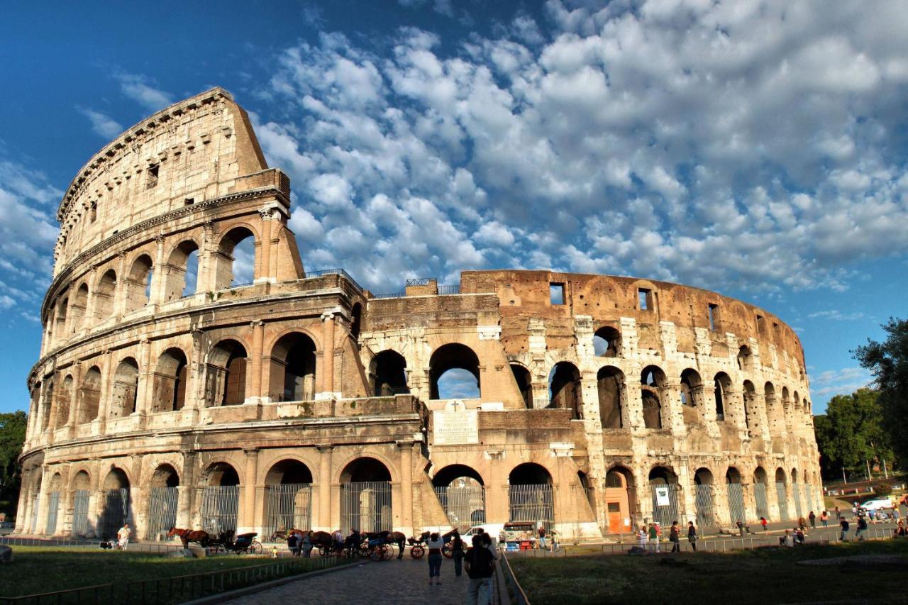 Loft In Rome Termini-Colosseum Bagian luar foto